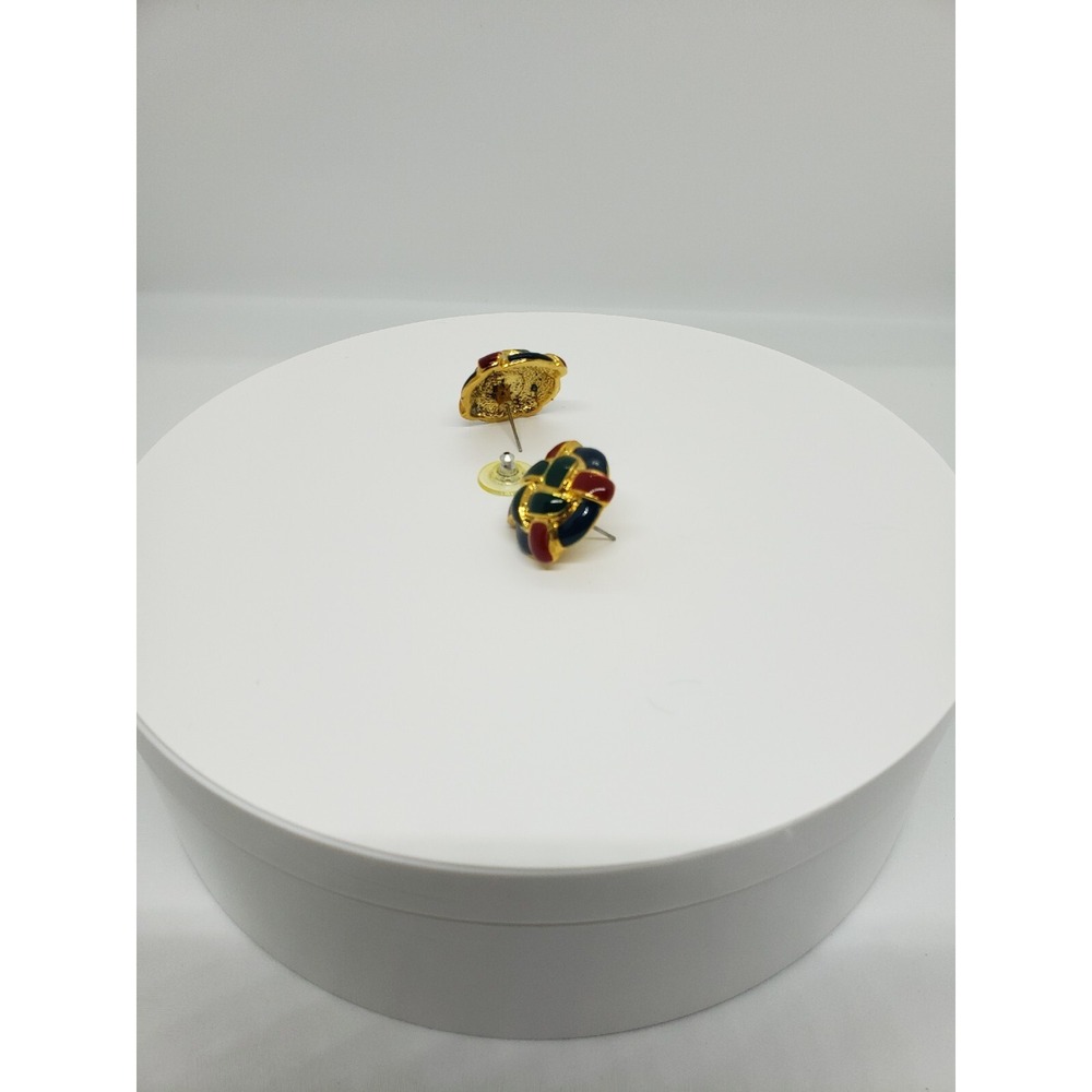 Vintage Green Red Enameled Gold Tone Woven Style Round Stud Earrings Jewelry - Picture 5 of 8